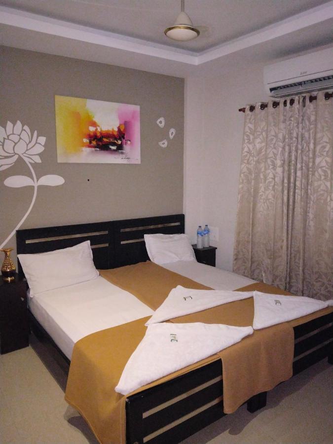 Metro Residency Hotel Kochi Kültér fotó